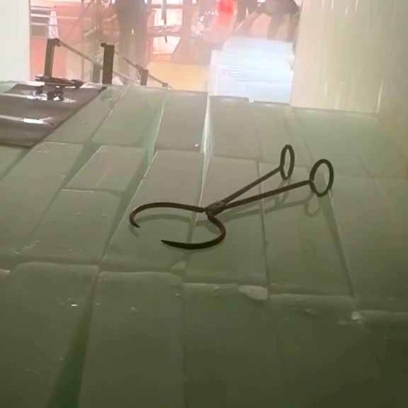 上海大冰塊批發(fā)_上海最大的冰鮮批發(fā)市場在哪_上海冰棒批發(fā)市場