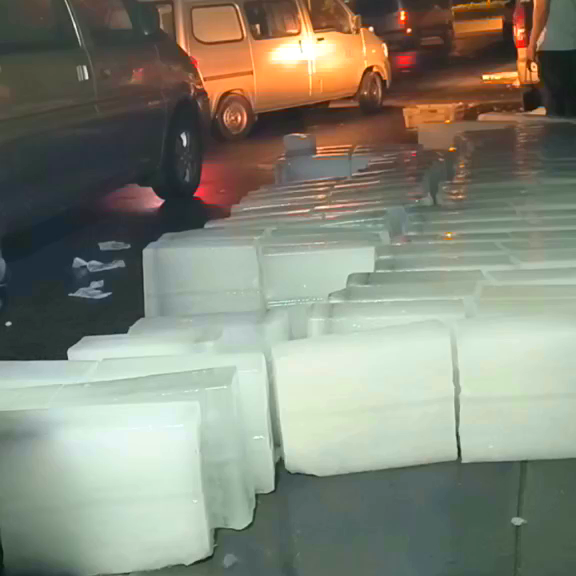 工業冰塊供應商聯系電話_上海工業冰塊電話_上海工業冰塊市場行情